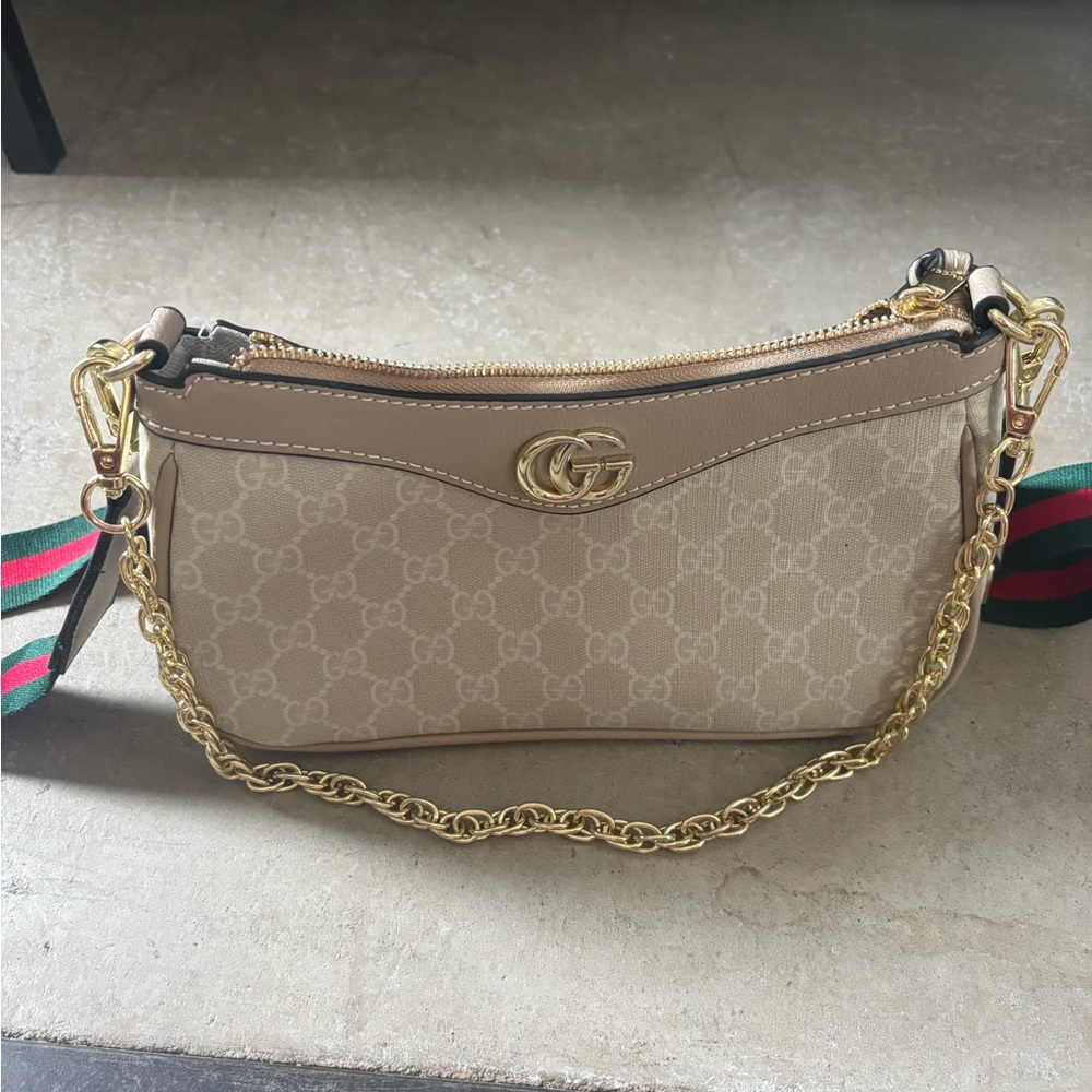 Beige Shoulder Bag with Gold Chain